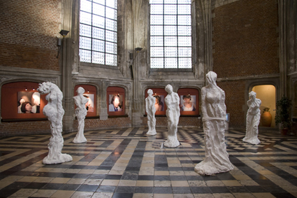 Femmes dans la cité à corps et à cris